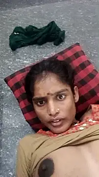 Snapshot of Guriya0076 chatting on September 24, 2025, 5:05 pm Guriya0076 online show from September 24, 2025, 5:05 pm