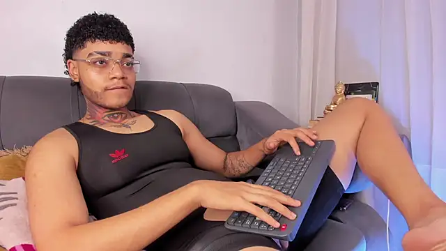 santi xximo online show from November 9, 2025, 10:19 pm