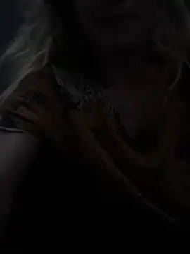 blond-96 online show from November 4, 2025, 2:32 am