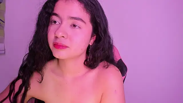 Arianna Jannes online show from April 15, 2026, 4:08 am