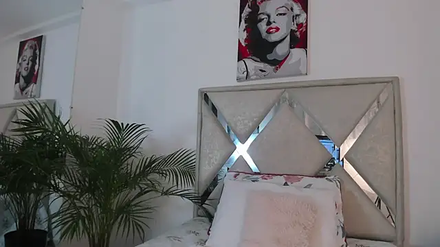 abby jones2 online show from March 27, 2026, 4:18 am