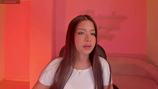 Snapshot of SophieHouston_ chatting on July 12, 2026, 3:52 am SophieHouston online show from July 12, 2026, 3:52 am