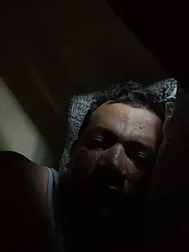 PIROCAGG21 online show from September 14, 2025, 9:52 am