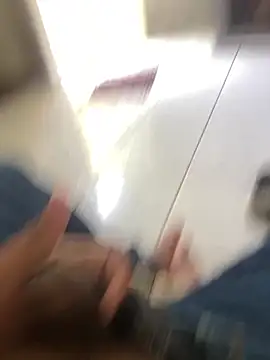 PIROCAGG21 online show from March 12, 2026, 4:24 pm