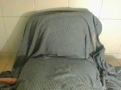 blue-moon23 online show from November 13, 2025, 11:25 pm