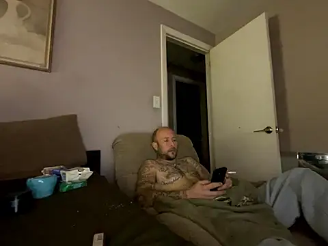 curis4270panda online show from November 6, 2025, 3:07 am