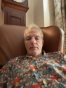 Snapshot of SexyLeon8 chatting on July 24, 2026, 9:24 pm SexyLeon8 online show from July 24, 2026, 9:24 pm