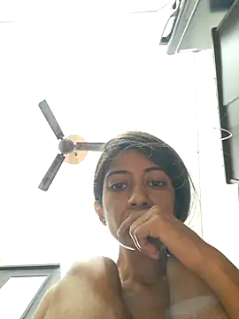 babe jasmine online show from November 9, 2025, 1:59 am