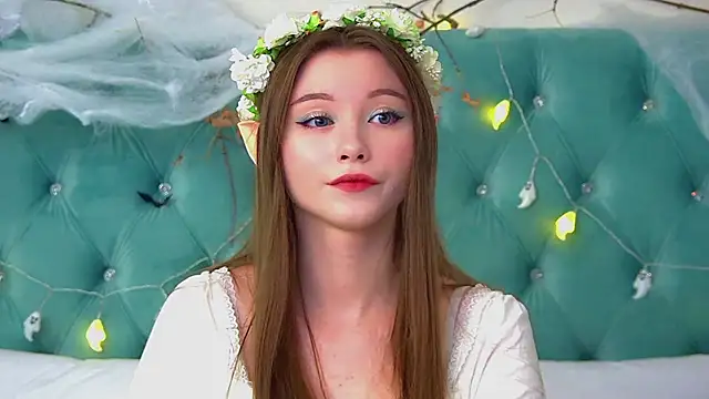 KeiraAsti online show from October 26, 2025, 6:08 am