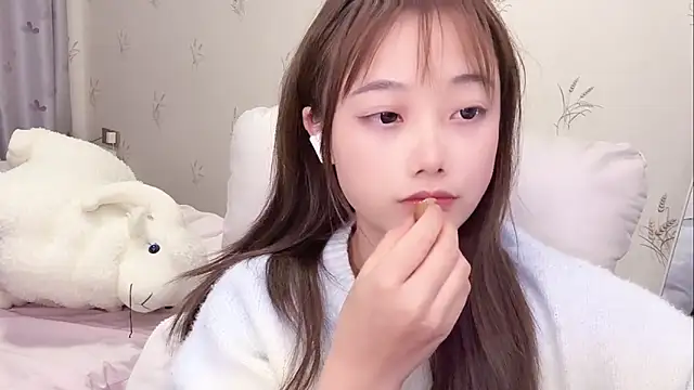 puppy-999 online show from April 23, 2026, 12:04 pm