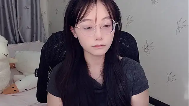 puppy-999 online show from June 11, 2026, 2:26 pm