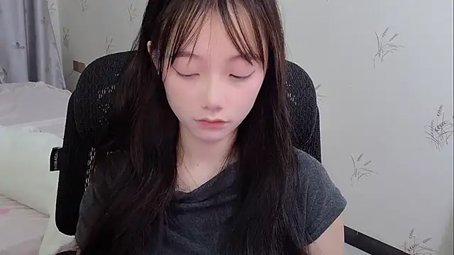 puppy-999 online show from June 14, 2026, 1:35 pm