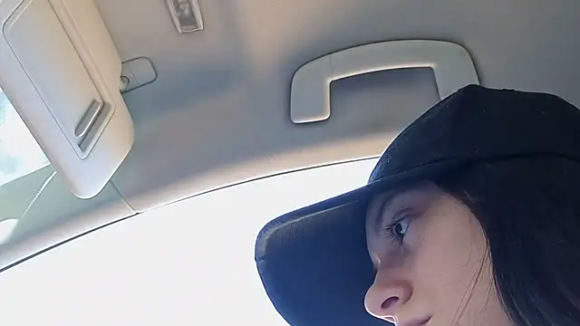 Pisypussy online show from September 21, 2025, 9:55 am