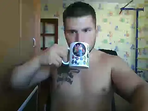 chiraq1945 online show from September 11, 2025, 6:35 am