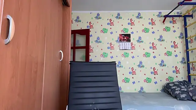 chiraq1945 online show from February 21, 2026, 10:16 am