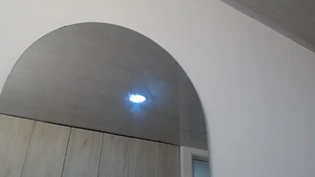 pinky f00x online show from November 1, 2025, 8:00 pm