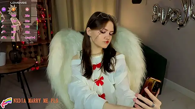 Dilara xBaby online show from February 8, 2026, 9:51 pm