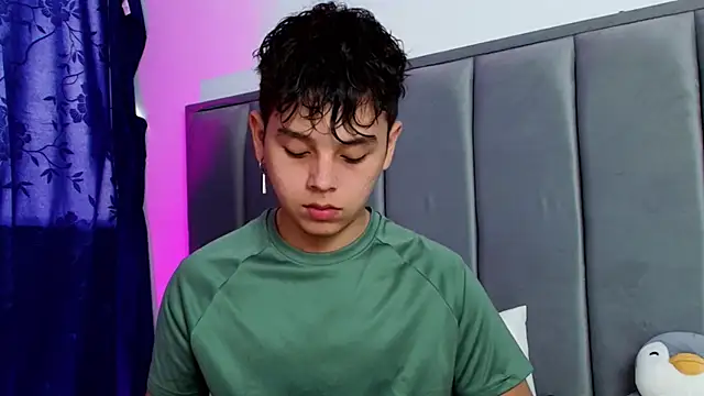 nico leroy online show from November 16, 2025, 7:52 pm