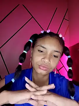 liz7skinny online show from September 26, 2025, 6:45 pm