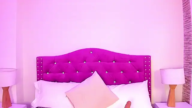 Snapshot of ximena_vasquez8 chatting on October 13, 2025, 3:28 am ximena vasquez8 online show from October 13, 2025, 3:28 am