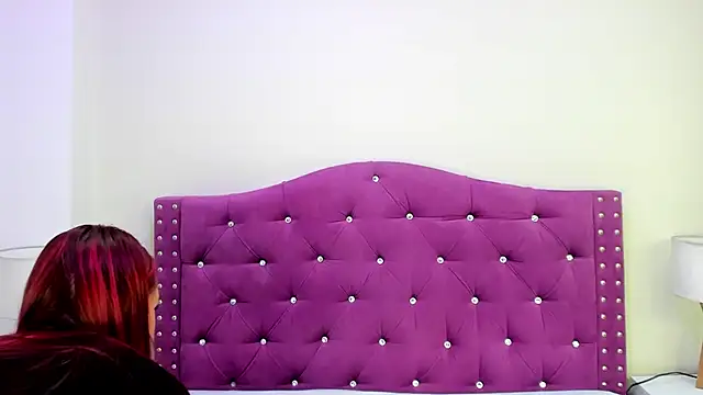 Snapshot of ximena_vasquez8 chatting on November 6, 2025, 3:18 am ximena vasquez8 online show from November 6, 2025, 3:18 am