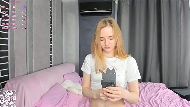 ElvinaRose online show from October 24, 2025, 3:36 am