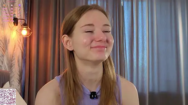 ElvinaRose online show from March 31, 2026, 4:24 am