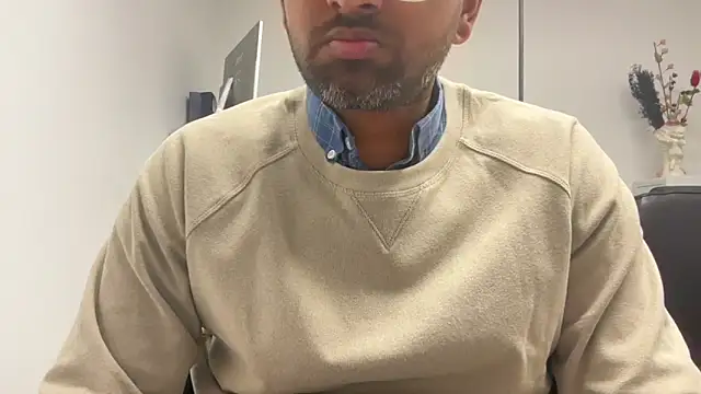 pranastro00 online show from April 7, 2026, 2:39 pm