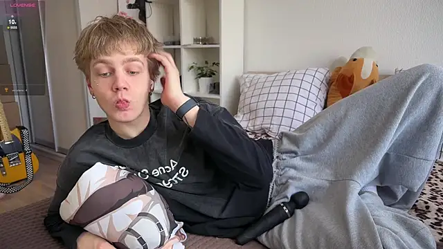 olivertasty online show from April 21, 2026, 12:11 pm