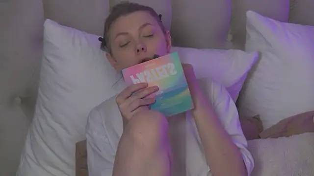 Snapshot of miamunn chatting on February 27, 2026, 6:52 pm miamunn online show from February 27, 2026, 6:52 pm