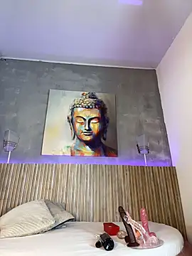 Saracooper   online show from March 6, 2026, 12:07 am