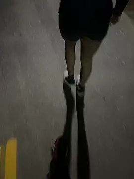 masked doll kashi online show from April 15, 2026, 1:34 am