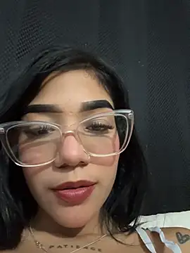 Snapshot of ElaRose_12 chatting on April 28, 2026, 6:02 pm ElaRose 12 online show from April 28, 2026, 6:02 pm