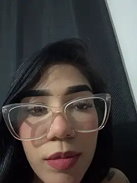 Snapshot of ElaRose_12 chatting on May 1, 2026, 7:51 pm ElaRose 12 online show from May 1, 2026, 7:51 pm