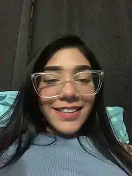 Snapshot of ElaRose_12 chatting on July 22, 2026, 6:11 pm ElaRose 12 online show from July 22, 2026, 6:11 pm