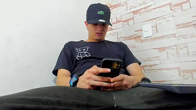 Themasterhades 777 online show from September 22, 2025, 9:50 pm