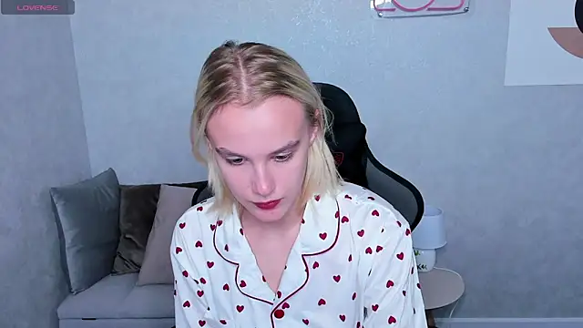 Carolin Miller online show from September 26, 2025, 8:07 am