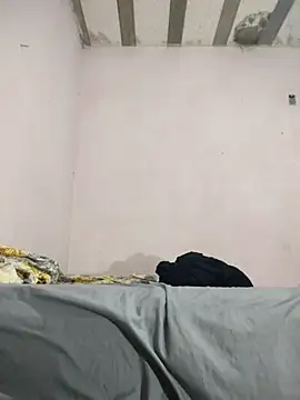 Rafaschuler online show from February 4, 2026, 9:42 pm