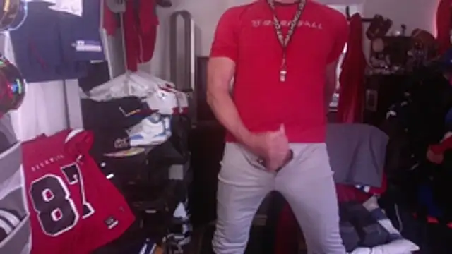 Snapshot of DILFJockDad87 chatting on February 15, 2026, 11:23 pm DILFJockDad87 online show from February 15, 2026, 11:23 pm