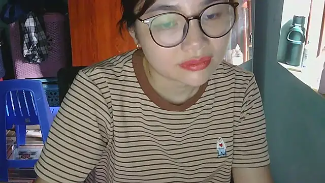 Uhem112 online show from September 27, 2025, 8:19 am