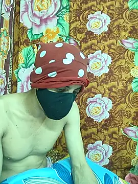 Seducing couple online show from November 9, 2025, 5:22 pm