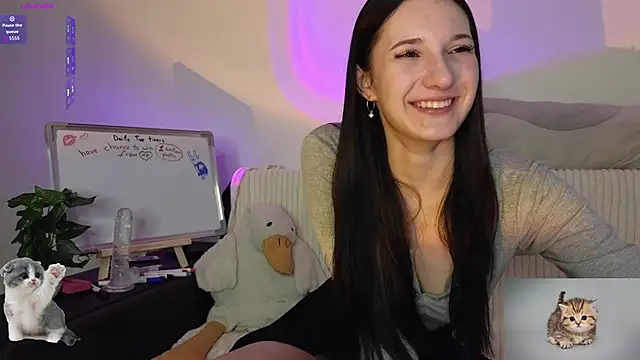 OdelynBagge online show from November 23, 2025, 5:13 pm