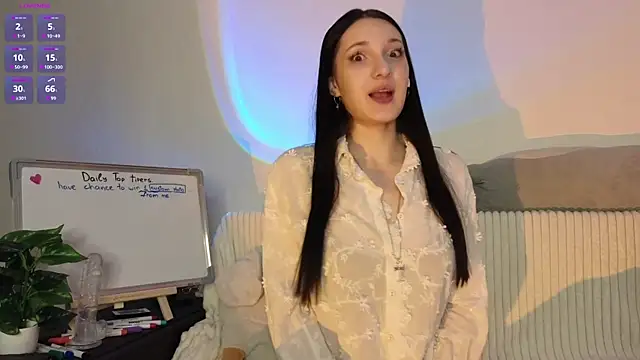 OdelynBagge online show from November 30, 2025, 5:39 pm