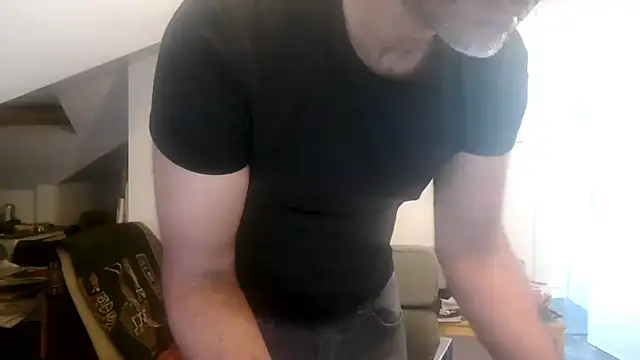 mista sista fista online show from September 24, 2025, 4:27 am