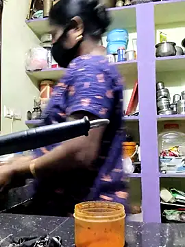 papukurty online show from October 29, 2025, 1:52 am