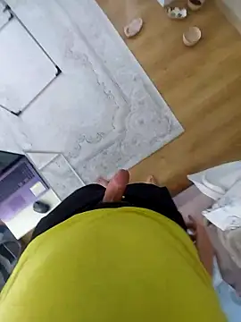 gelgelgel 17 online show from April 28, 2026, 7:57 am