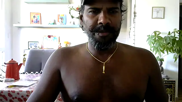 Snapshot of frenchblackc31 chatting on June 18, 2026, 1:59 pm frenchblackc31 online show from June 18, 2026, 1:59 pm