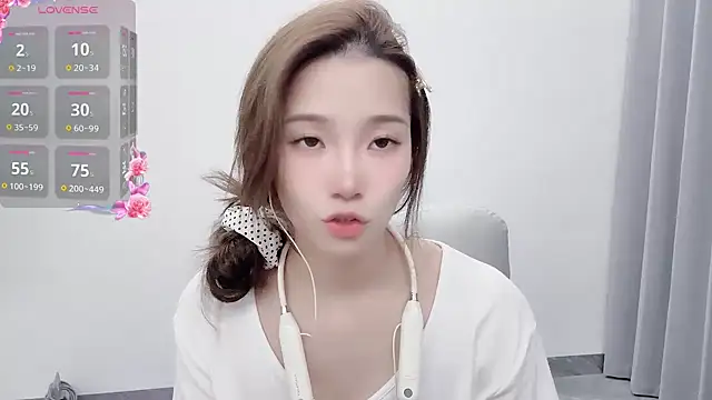 yuyu 77 online show from September 14, 2025, 4:06 pm