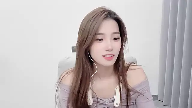 yuyu 77 online show from October 24, 2025, 3:41 pm