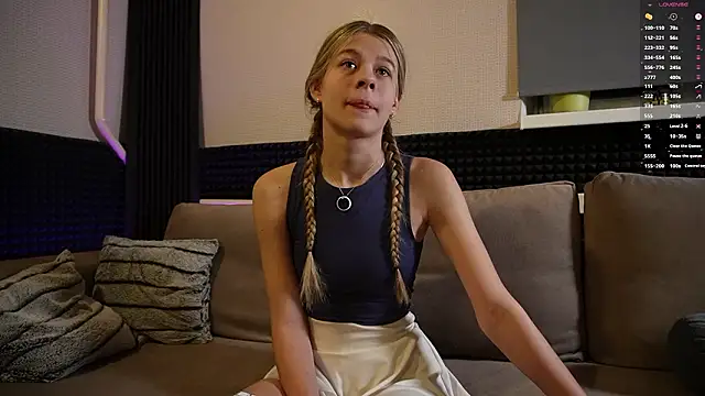 AnneVerity online show from February 6, 2026, 7:39 pm